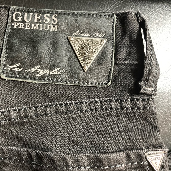 Mens Guess size 28 black Los Angelos Premium Lincoln Slim Straight jeans. - Picture 1 of 5